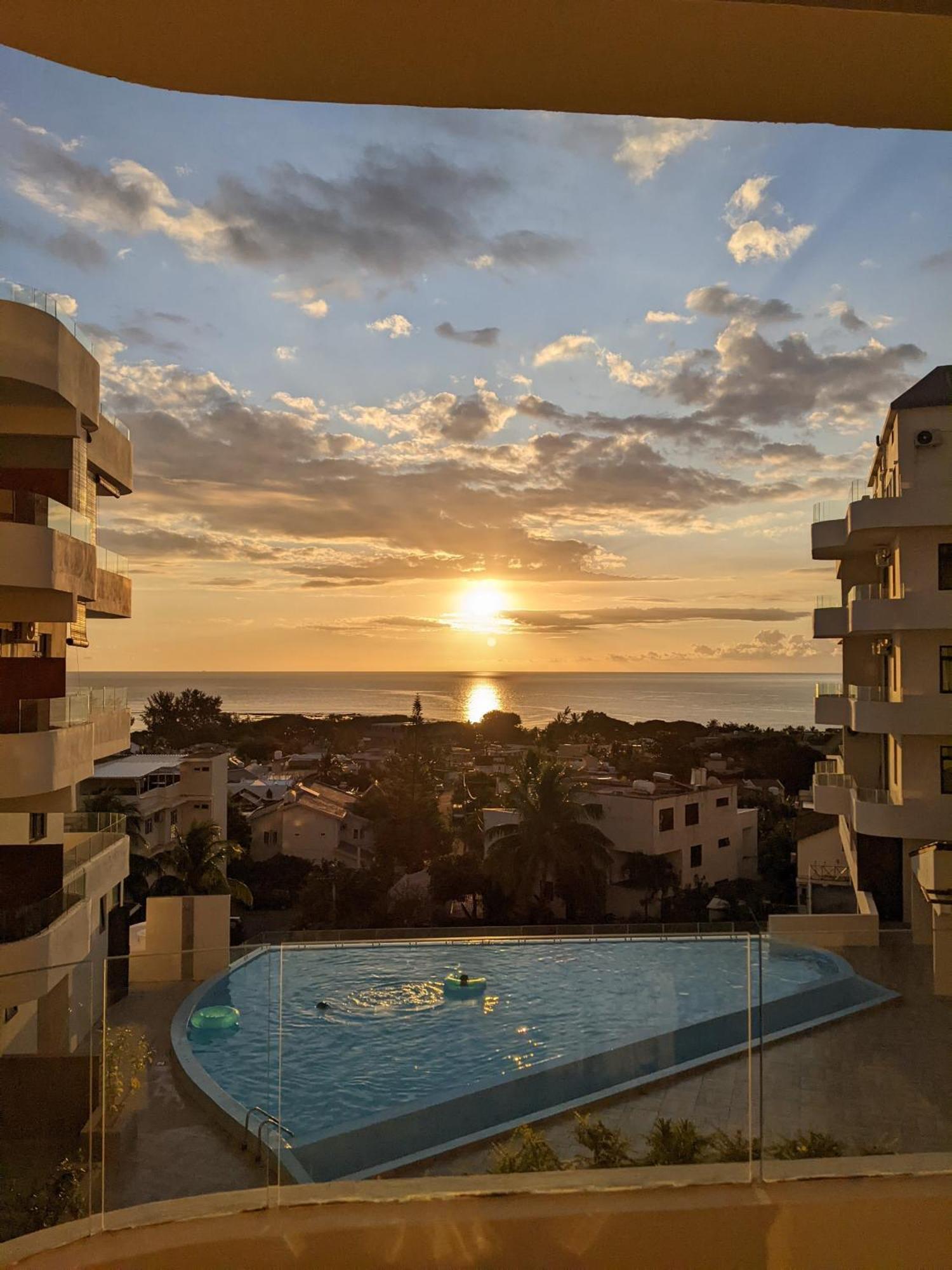 Seaview Serenity Apartment Flic-en-Flacq Eksteriør billede